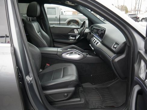 Used 2020 Mercedes-Benz GLS 450 4MATIC image 28