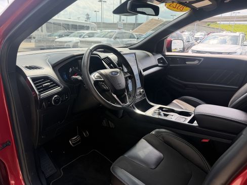 Used 2023 Ford Edge ST AWD/4WD image 31
