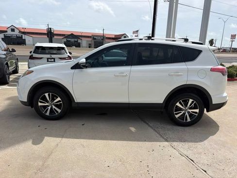 Used 2017 Toyota RAV4 XLE w/ Plus Special Value Package FWD image 7