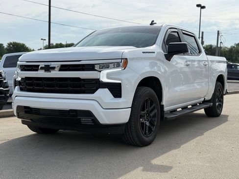 Used 2025 Chevrolet Silverado 1500 RST w/ Protection Package AWD/4WD image 2