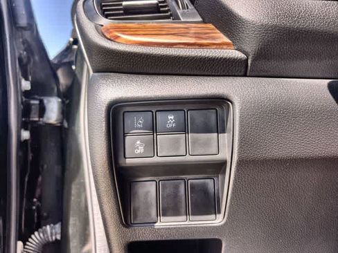 Used 2019 Honda CR-V EX image 29