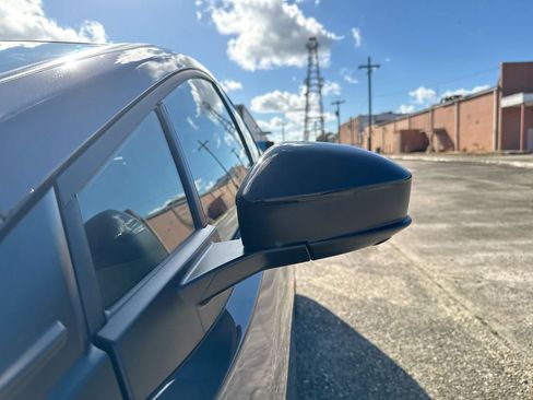 New 2026 Toyota Prius Plug-In Hybrid FWD image 11