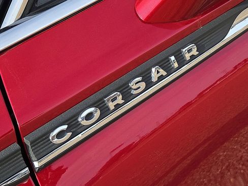 Used 2023 Lincoln Corsair AWD image 12