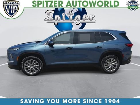Used 2025 Buick Enclave Preferred AWD/4WD image 6