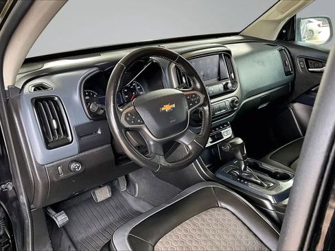 Used 2021 Chevrolet Colorado Z71 w/ Z71 Midnight Edition RWD image 14