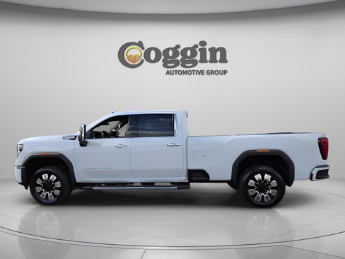 New 2026 GMC Sierra 3500 Denali image 6