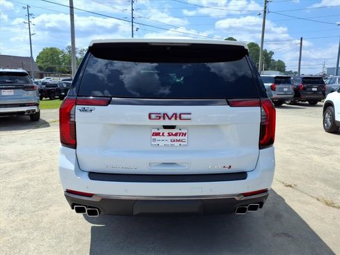 Used 2025 GMC Yukon AT4 Ultimate image 6