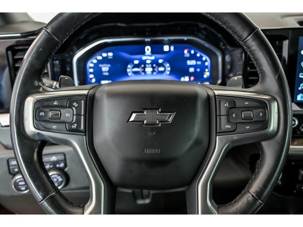 Used 2023 Chevrolet Silverado 1500 RST AWD/4WD image 19