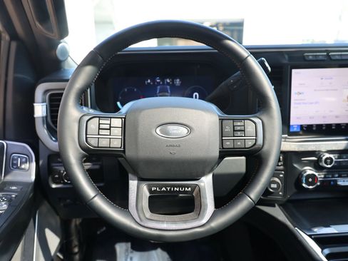 Used 2024 Ford F450 Platinum w/ FX4 Off-Road Package image 14