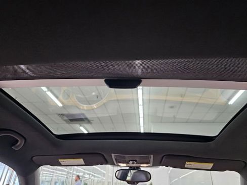 Used 2016 Volkswagen Beetle 1.8T Dune w/ Dune Technology Package image 33