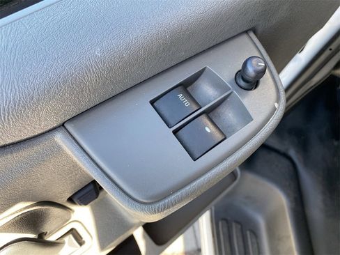 Used 2023 GMC Savana 2500 Extended w/ Driver Convenience Package image 19