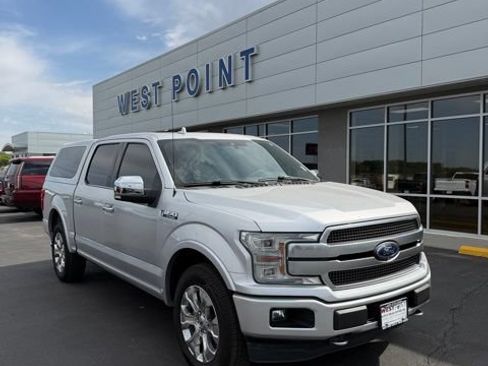 Used 2019 Ford F150 Platinum w/ Equipment Group 701A Luxury AWD/4WD image 2