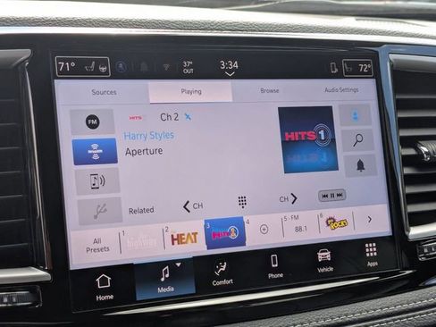 New 2026 Chrysler Pacifica Select image 19