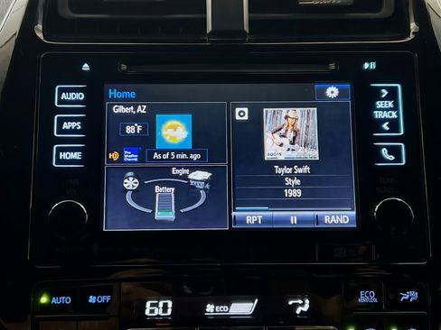 Used 2017 Toyota Prius Prime Plus w/ Carpet Mat Package FWD image 10