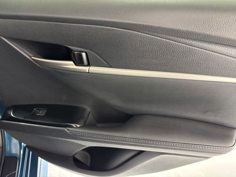 Used 2025 Toyota Camry XSE image 35