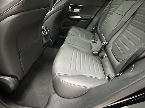 New 2026 Mercedes-Benz GLC 300 image 24