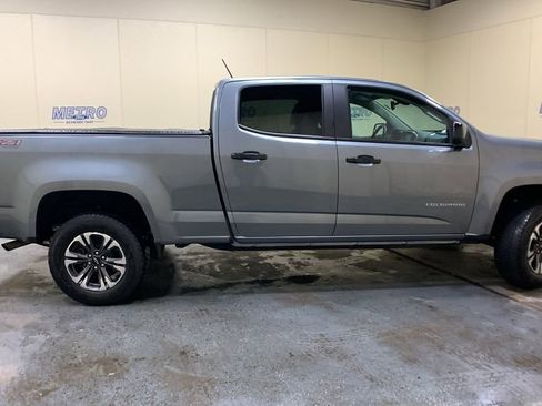 Used 2022 Chevrolet Colorado Z71 image 2