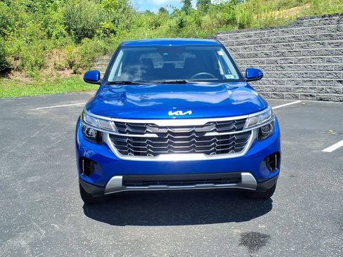 Certified 2024 Kia Seltos LX AWD/4WD image 5