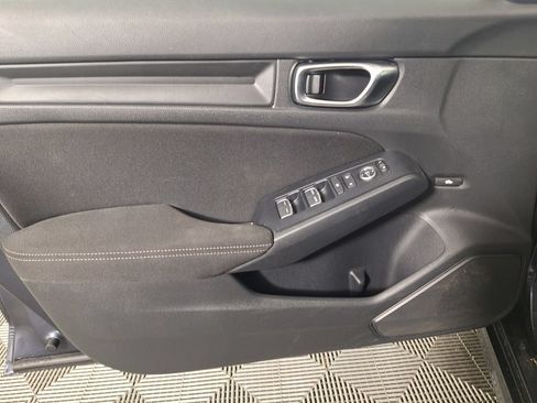 Used 2025 Honda Civic LX image 29