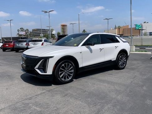 Certified 2024 Cadillac Lyriq Sport AWD/4WD image 1
