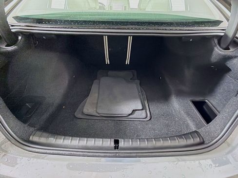 Used 2022 BMW 530i xDrive w/ Convenience Package image 28