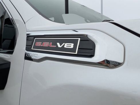 Used 2022 GMC Sierra 2500 Denali AWD/4WD image 12