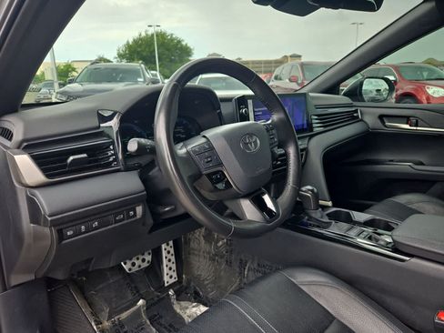 Used 2025 Toyota Camry XSE FWD image 2