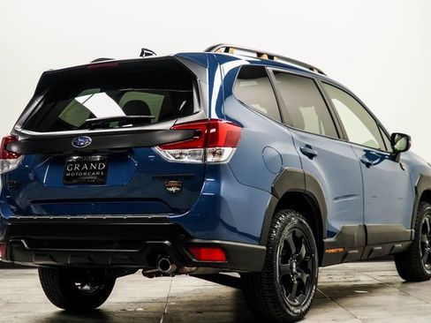 Used 2025 Subaru Forester Wilderness w/ Wilderness Package image 10