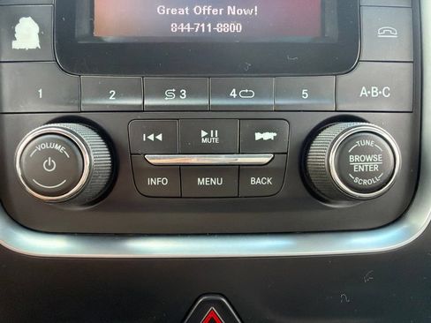 Used 2018 RAM 2500 Tradesman w/ Chrome Appearance Group AWD/4WD image 33