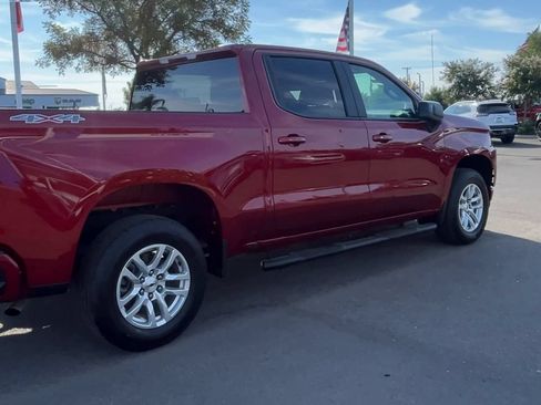 Used 2021 Chevrolet Silverado 1500 RST w/ LPO, Dark Essentials Package AWD/4WD image 7