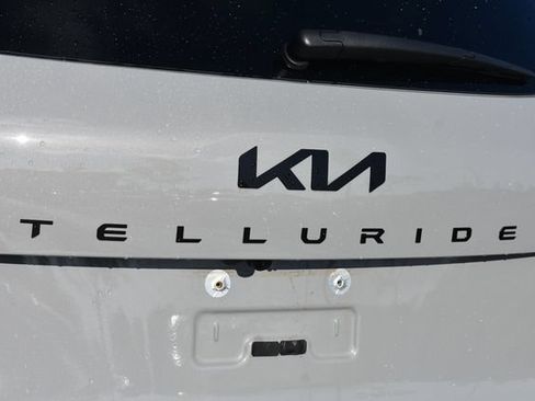 Used 2025 Kia Telluride SX Prestige X-Line AWD/4WD image 13