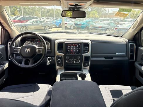 Used 2019 RAM 1500 Big Horn AWD/4WD image 8