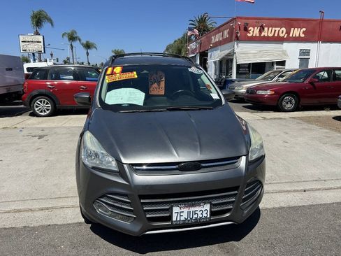 Used 2014 Ford Escape SE w/ Equipment Group 201A FWD image 2