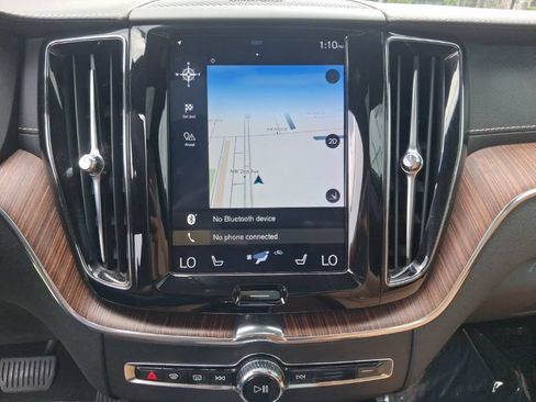 Used 2020 Volvo XC60 T5 Inscription FWD image 21