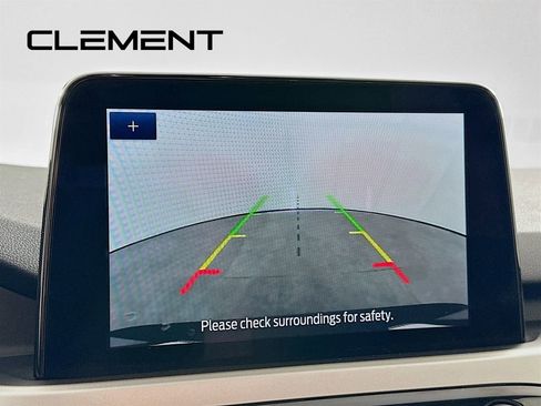 Used 2022 Ford Escape SE image 20