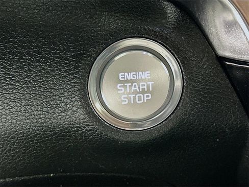 Used 2022 Kia Telluride S image 27