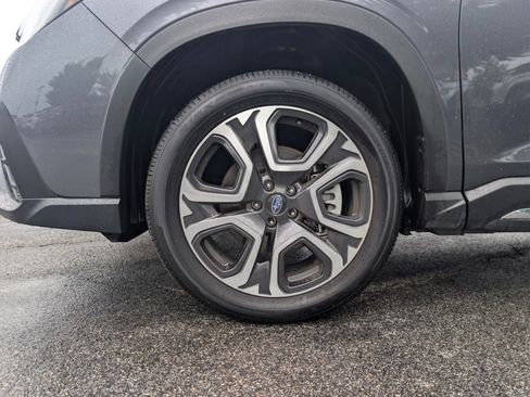 Certified 2026 Subaru Ascent Limited AWD/4WD image 2