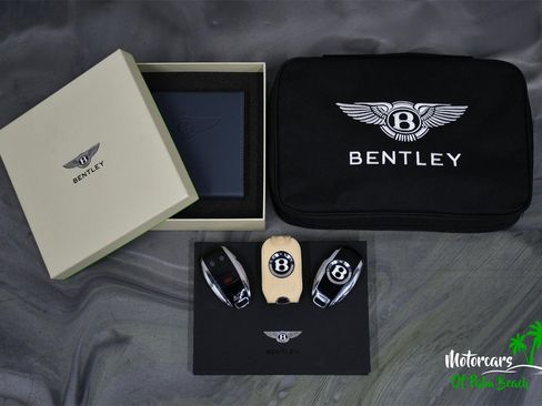 Used 2023 Bentley Flying Spur W12 image 76