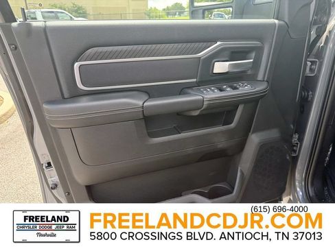 New 2026 RAM 3500 Big Horn AWD/4WD image 17