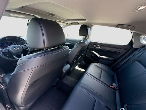 Used 2024 Acura Integra image 25