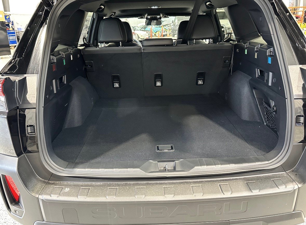 New 2026 Subaru Outback Limited AWD/4WD image 6