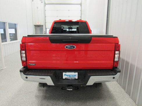 Used 2022 Ford F350 XLT w/ XLT Value Package AWD/4WD image 12