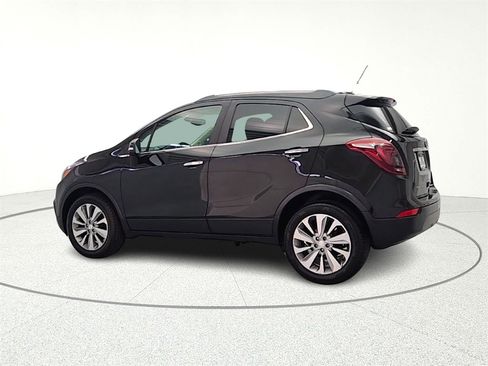 Used 2017 Buick Encore Preferred image 5