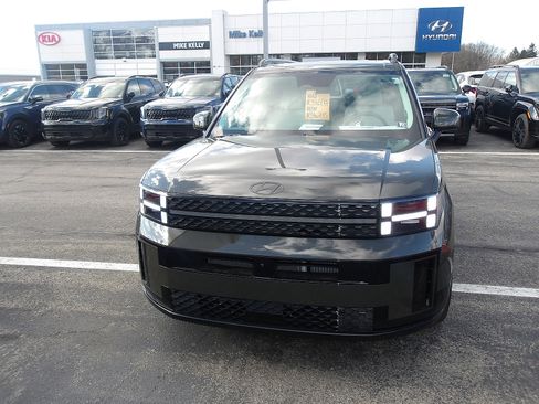 Used 2025 Hyundai Santa Fe Calligraphy image 3