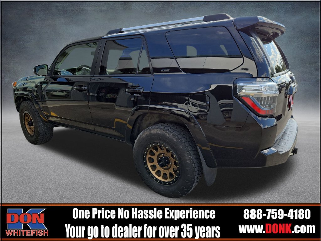 Used 2021 Toyota 4Runner SR5 Premium w/ Moonroof Package AWD/4WD image 6