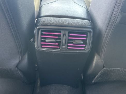 Certified 2021 Nissan Rogue Sport S FWD image 17
