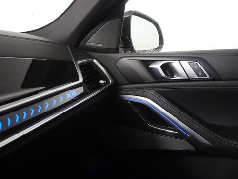 Used 2025 BMW X6 xDrive40i image 27