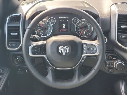 Used 2025 RAM 1500 Big Horn AWD/4WD image 23