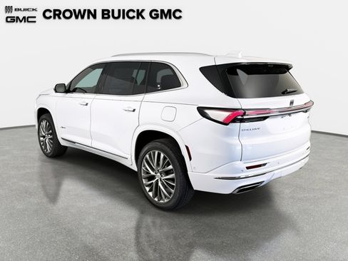 New 2026 Buick Enclave Avenir w/ Super Cruise Package FWD image 7
