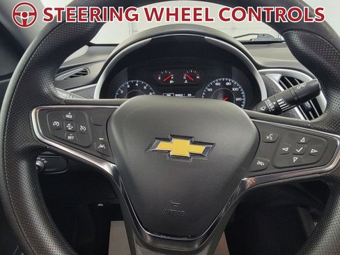 Used 2024 Chevrolet Malibu LT image 18